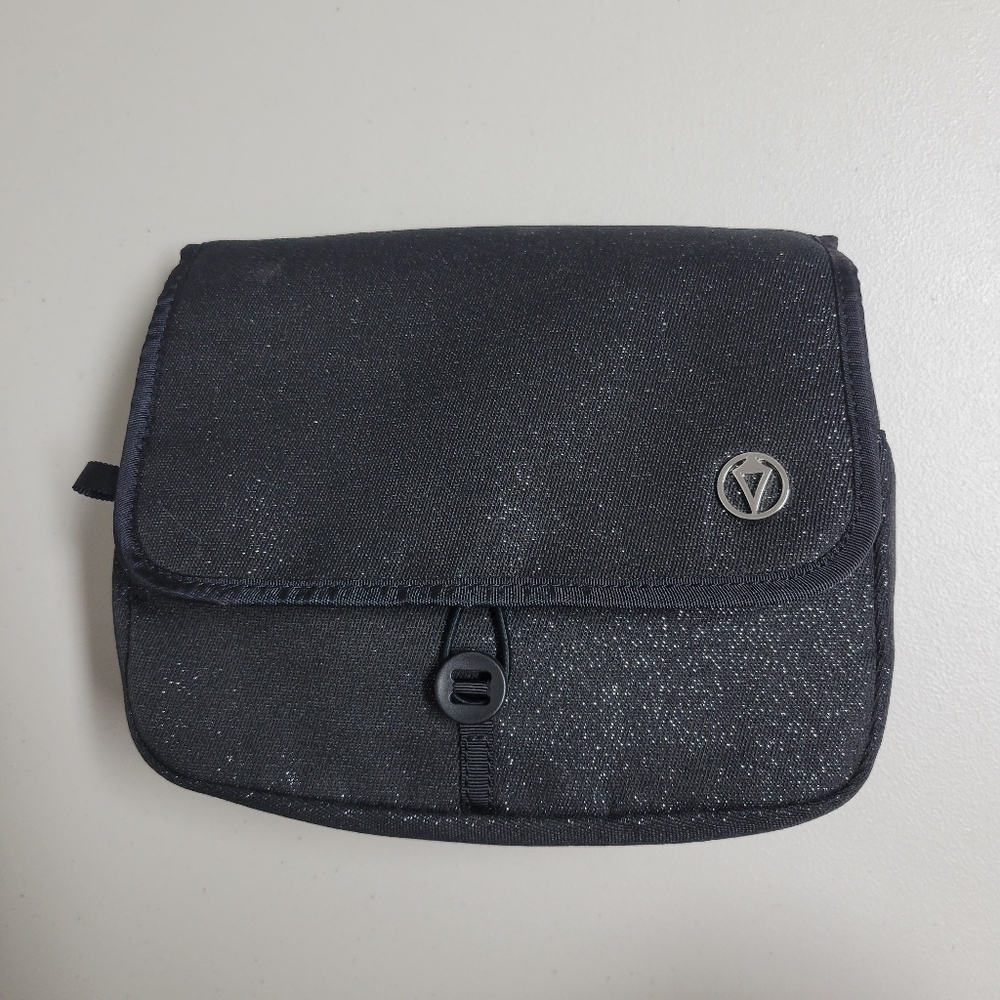 Ivivva By Lululemon Toiletry Bag.